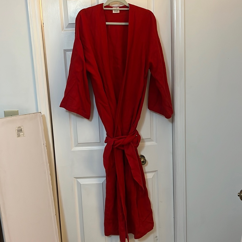 Excellent condition Linen maxi kimono robe by Man in the Studio